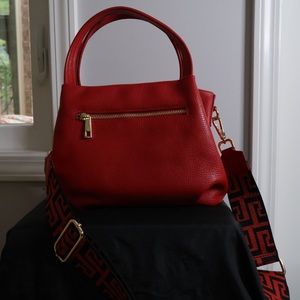 Red purse from the Italian School of Leather